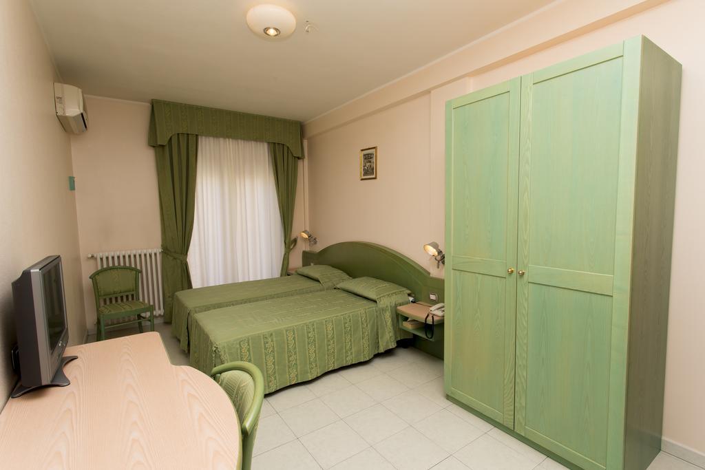 Hotel Grillo Nuoro  Room photo